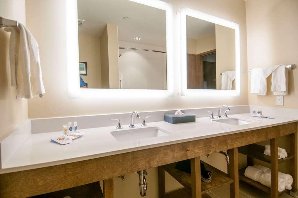 Comfort Inn & Suites Downtown Near University Tuscaloosa Rom bilde