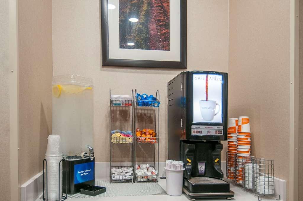Comfort Inn & Suites Downtown Near University Tuscaloosa Restaurant bilde