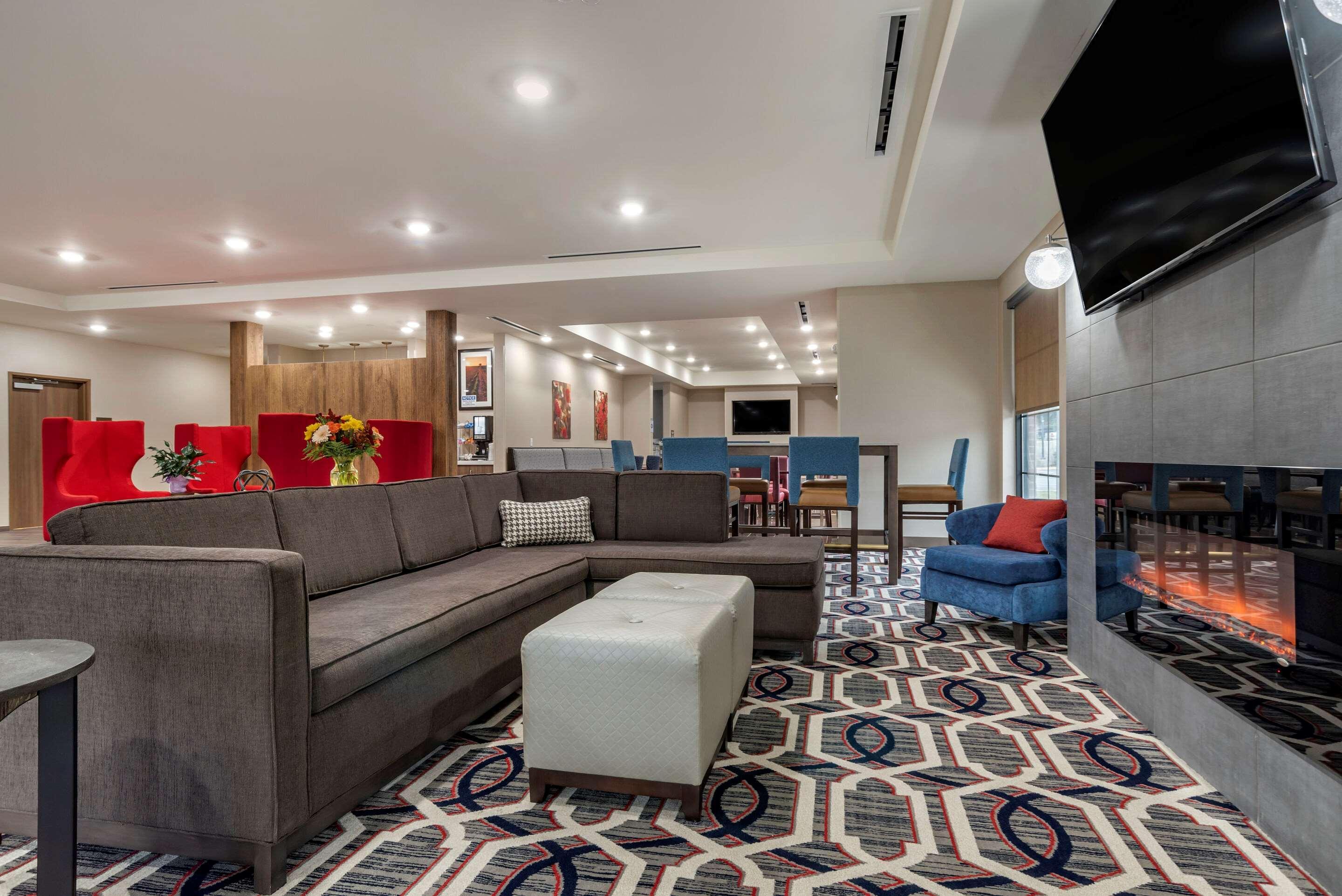Comfort Inn & Suites Downtown Near University Tuscaloosa Eksteriør bilde